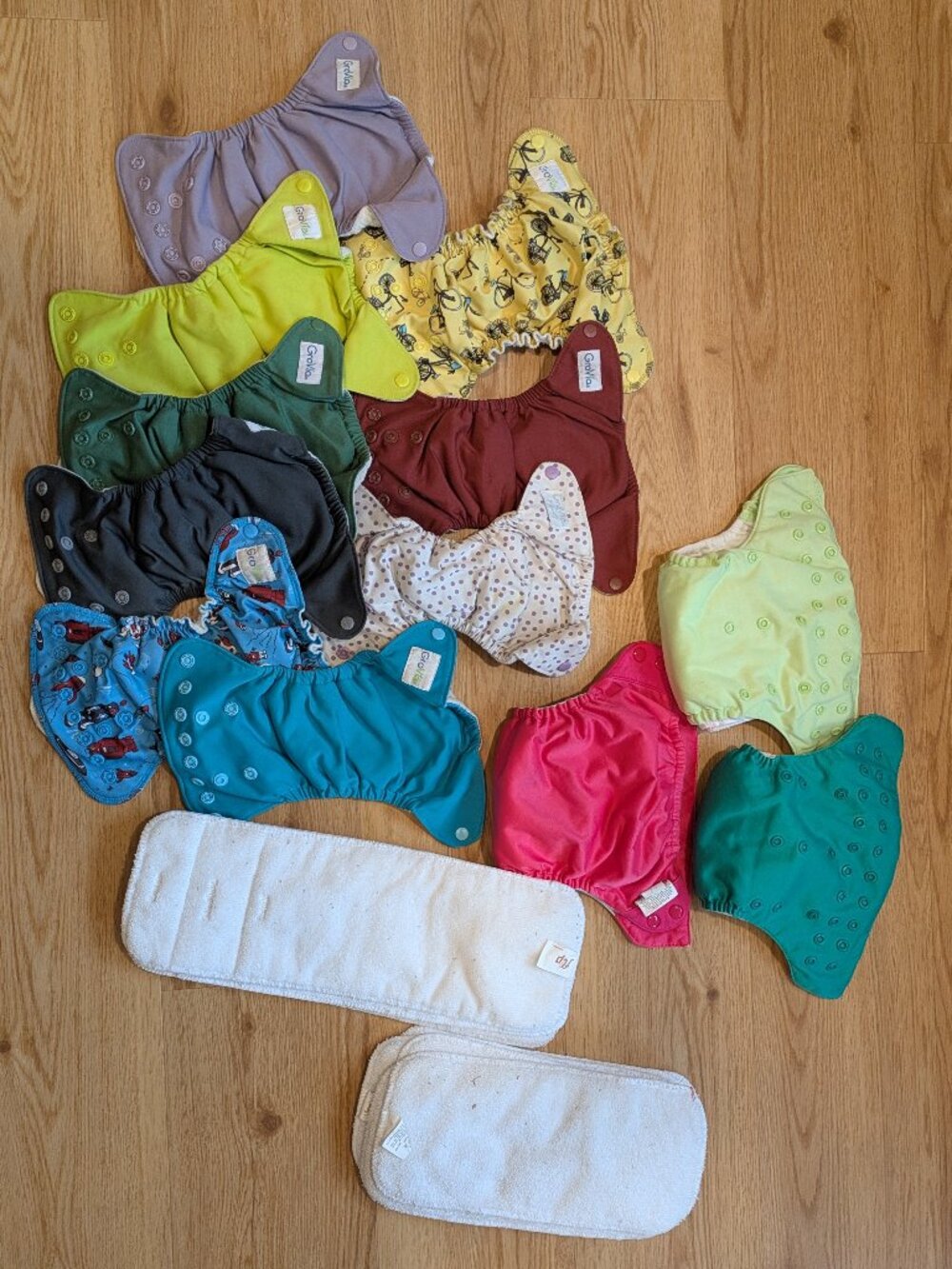 9 GroVia and 3 BumGenius Cloth Diapers